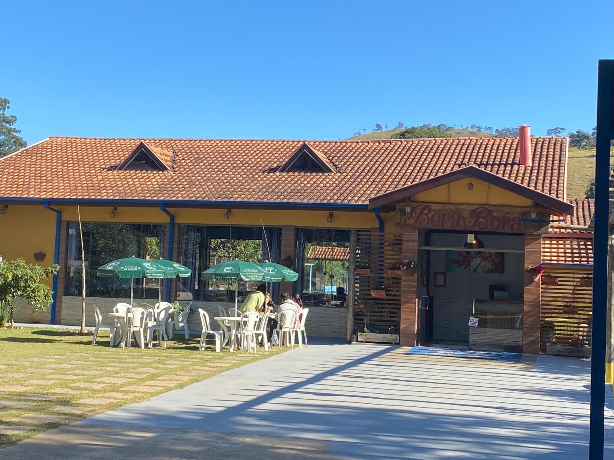 Pousada E Restaurante Bora Bora Da Serra 상벤투 두 사푸카이 외부 사진
