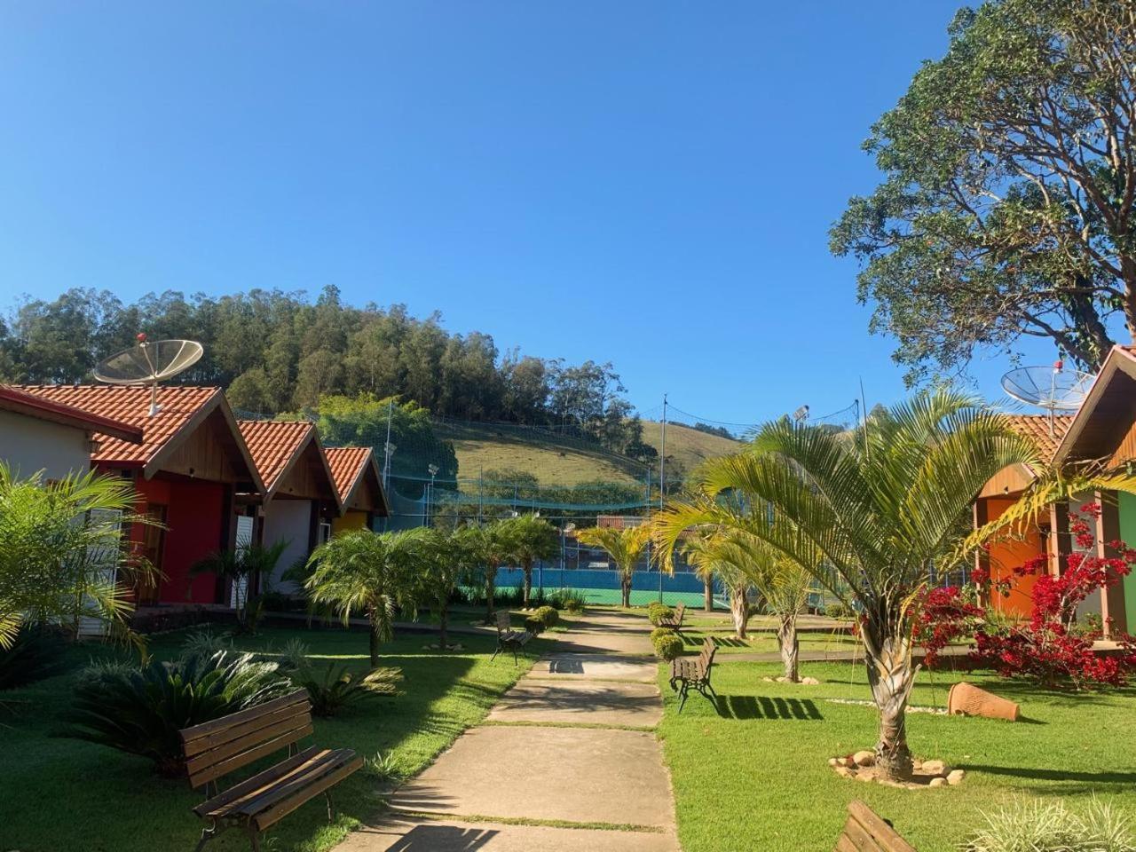 Pousada E Restaurante Bora Bora Da Serra 상벤투 두 사푸카이 외부 사진